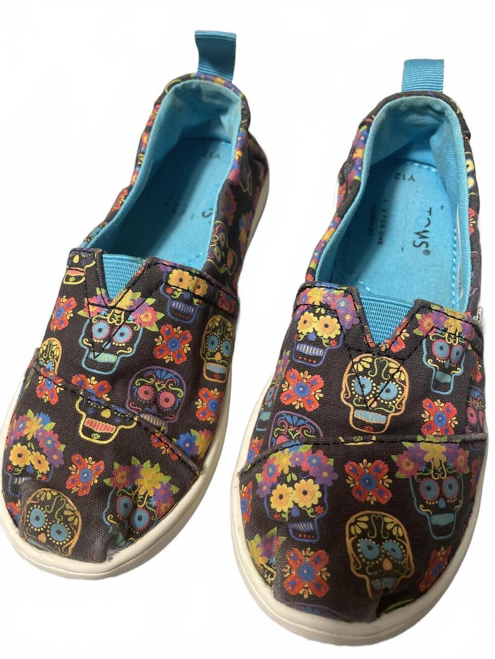 SALE TOMS Kids Sugar Skull Print Slip On Shoes Girls 12